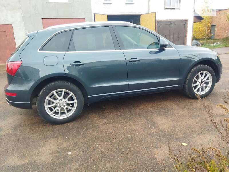 Внедорожник / Кроссовер Audi Q5 2011 в Житомире