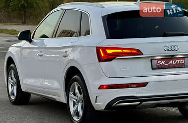 Внедорожник / Кроссовер Audi Q5 2021 в Киеве