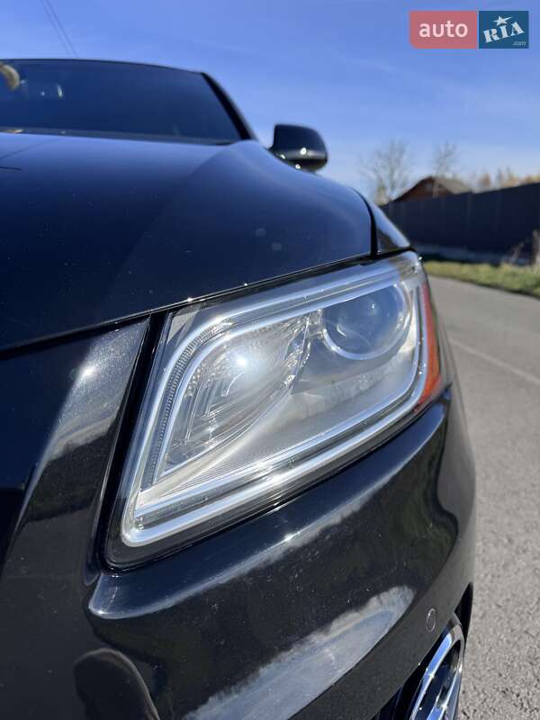 Позашляховик / Кросовер Audi Q5 2014 в Ужгороді