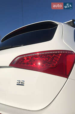 Внедорожник / Кроссовер Audi Q5 2011 в Львове