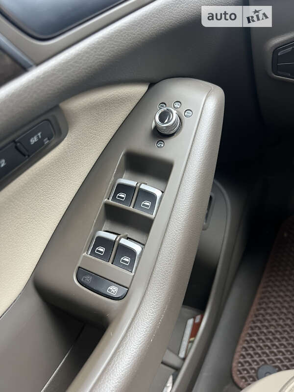 Внедорожник / Кроссовер Audi Q5 2012 в Виннице