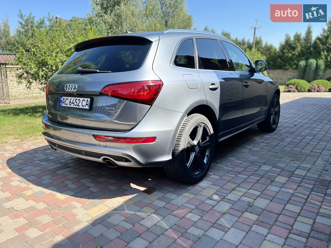 Авто пригнане з південних штатів. Замінено на оригінальні зч переднє крило і дві передні фари на європейські. Диски оригінальні r20 фарбовані в сірий металік порошком. Свіжозамінені передні ричаги та всі сайлентблоки.