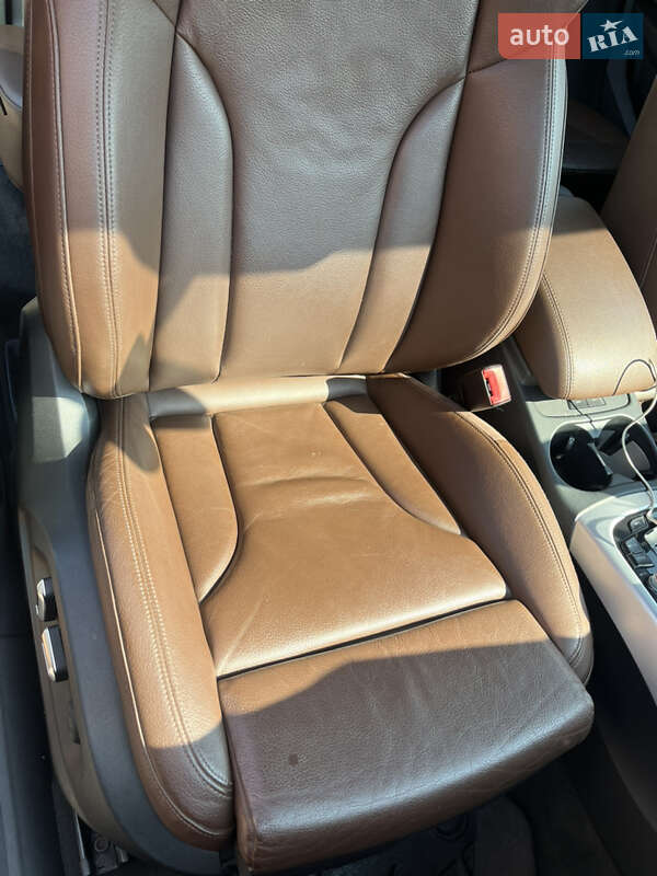 Позашляховик / Кросовер Audi Q5 2013 в Луцьку