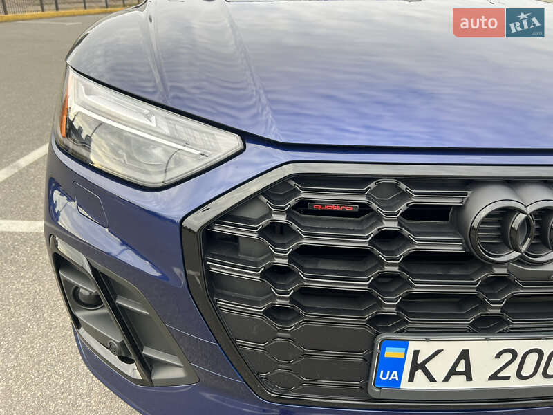 Позашляховик / Кросовер Audi Q5 2022 в Києві
