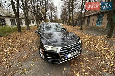 Позашляховик / Кросовер Audi Q5 2017 в Пирятині