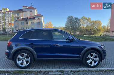 Внедорожник / Кроссовер Audi Q5 2015 в 