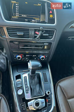 Внедорожник / Кроссовер Audi Q5 2015 в 