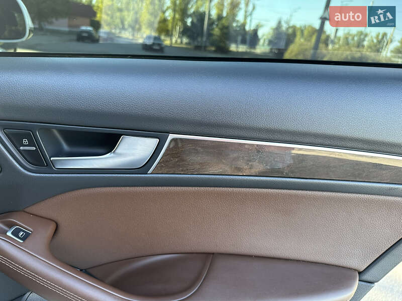 Внедорожник / Кроссовер Audi Q5 2015 в Днепре