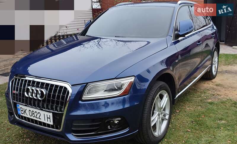 Внедорожник / Кроссовер Audi Q5 2012 в Березному
