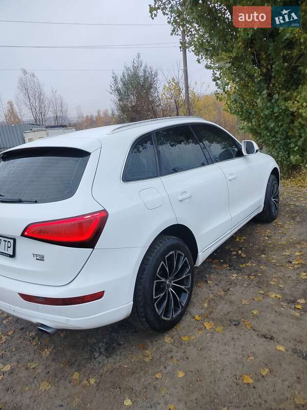 Позашляховик / Кросовер Audi Q5 2012 в Києві