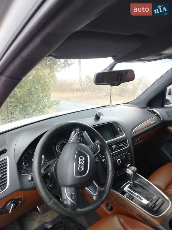 Позашляховик / Кросовер Audi Q5 2012 в Києві