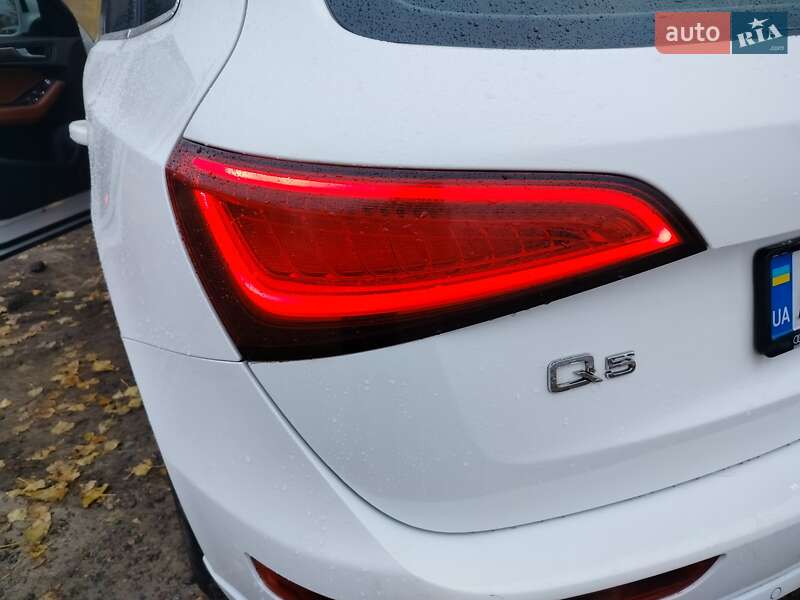 Позашляховик / Кросовер Audi Q5 2012 в Києві