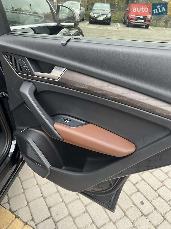 Внедорожник / Кроссовер Audi Q5 2018 в Львове