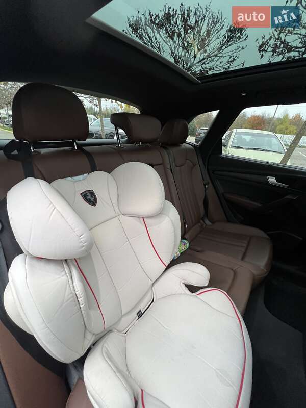 Внедорожник / Кроссовер Audi Q5 2018 в Львове