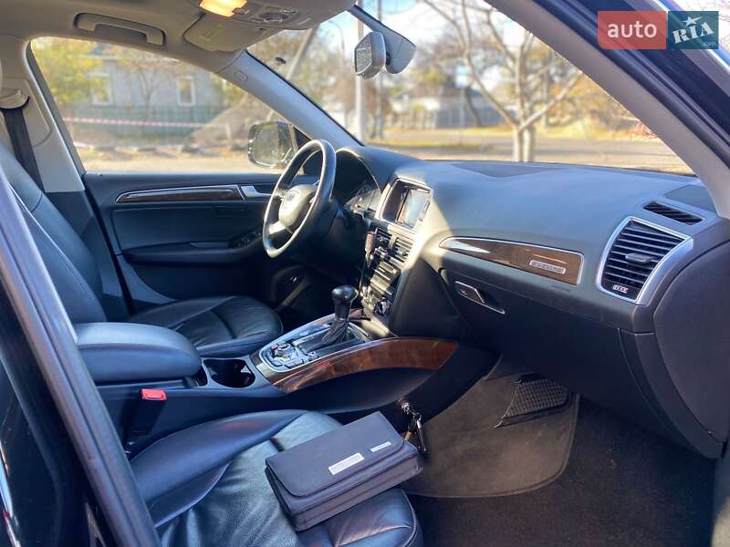 Внедорожник / Кроссовер Audi Q5 2015 в Киеве