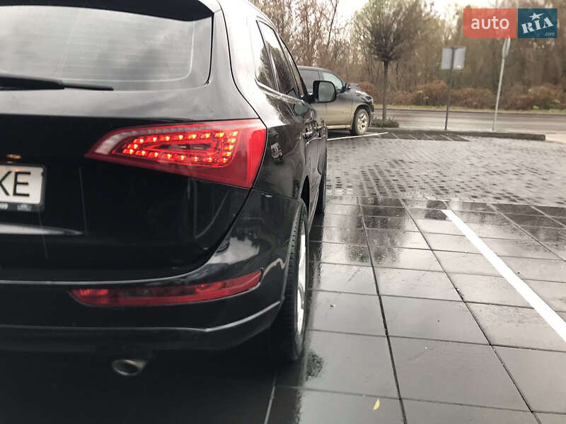 Внедорожник / Кроссовер Audi Q5 2010 в Луцке