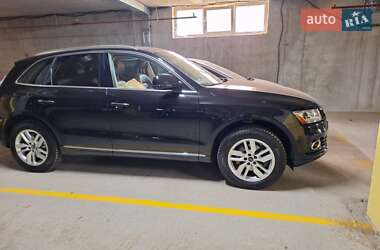 Позашляховик / Кросовер Audi Q5 2015 в Львові