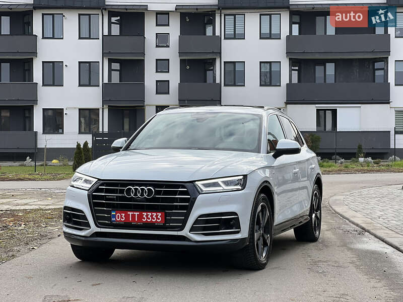 Внедорожник / Кроссовер Audi Q5 2020 в Мукачево