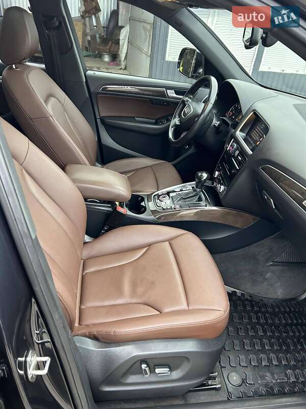 Внедорожник / Кроссовер Audi Q5 2013 в Покровском
