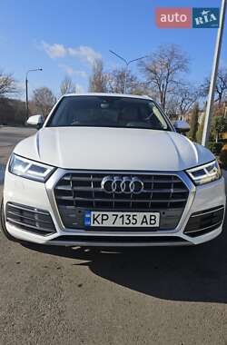 Внедорожник / Кроссовер Audi Q5 2017 в Запорожье