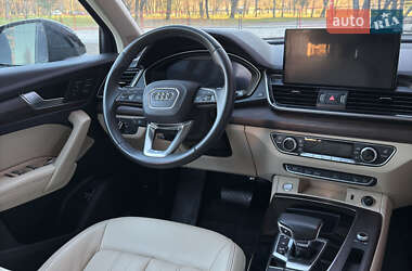 Внедорожник / Кроссовер Audi Q5 2021 в Ровно