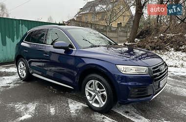 Внедорожник / Кроссовер Audi Q5 2019 в Киеве