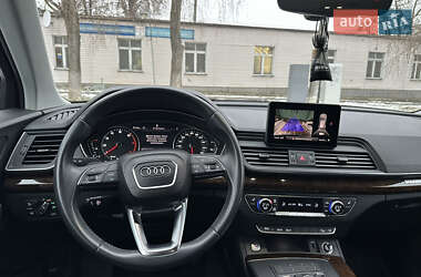 Внедорожник / Кроссовер Audi Q5 2019 в Киеве