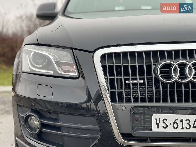 Внедорожник / Кроссовер Audi Q5 2011 в Ужгороде