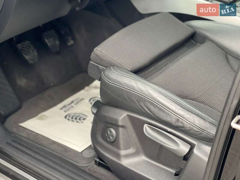 Внедорожник / Кроссовер Audi Q5 2011 в Ужгороде