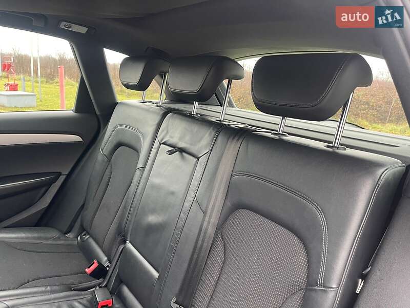 Внедорожник / Кроссовер Audi Q5 2011 в Ужгороде