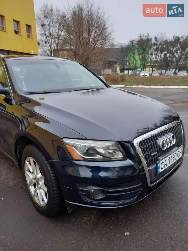 Позашляховик / Кросовер Audi Q5 2011 в Черкасах