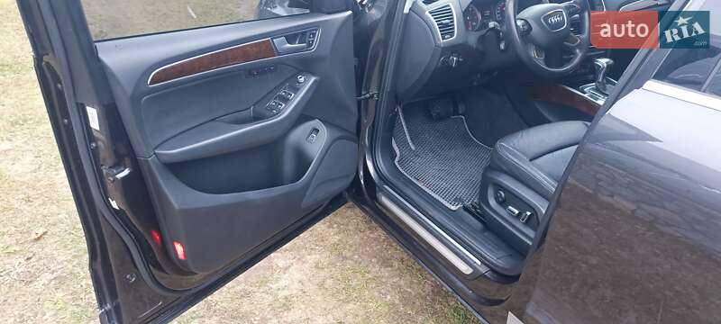 Внедорожник / Кроссовер Audi Q5 2015 в Днепре