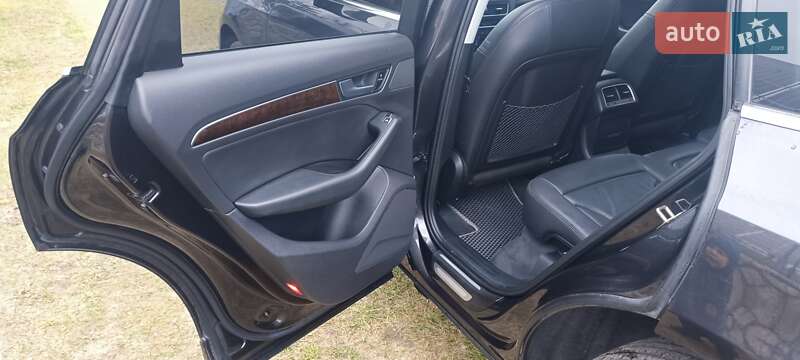 Внедорожник / Кроссовер Audi Q5 2015 в Днепре