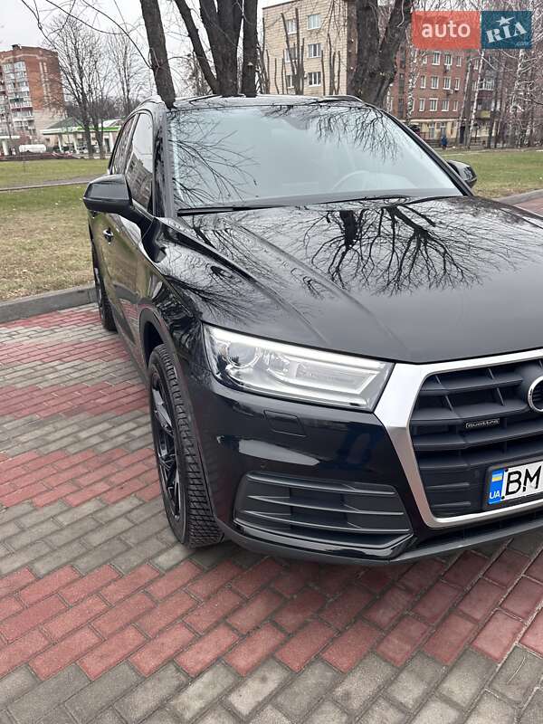 Внедорожник / Кроссовер Audi Q5 2017 в Киеве