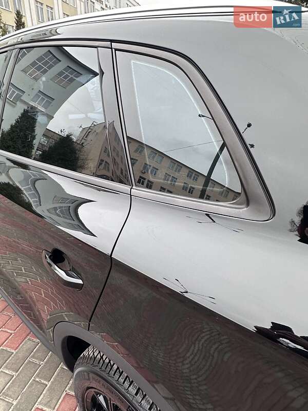 Внедорожник / Кроссовер Audi Q5 2017 в Киеве