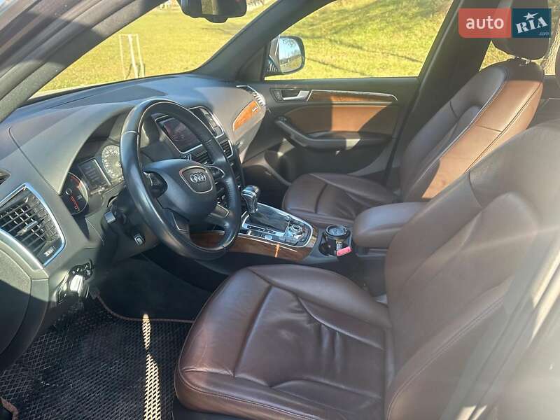 Позашляховик / Кросовер Audi Q5 2014 в Києві