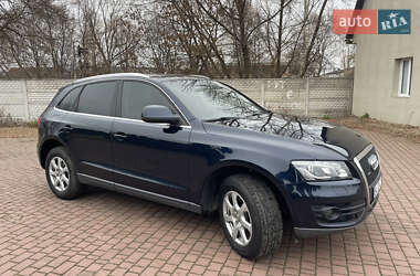 Внедорожник / Кроссовер Audi Q5 2010 в Ровно