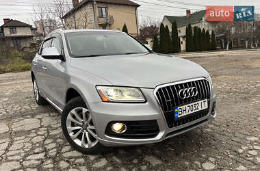 Внедорожник / Кроссовер Audi Q5 2015 в 