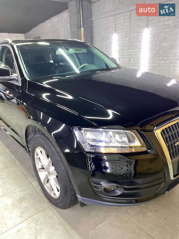Внедорожник / Кроссовер Audi Q5 2012 в Львове