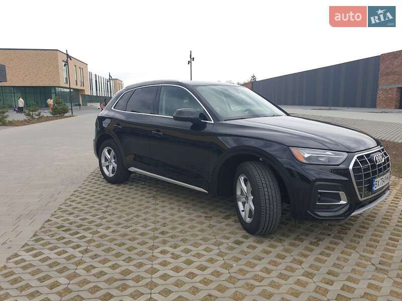 Внедорожник / Кроссовер Audi Q5 2021 в Хмельницком