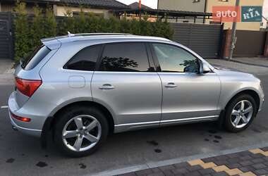 Внедорожник / Кроссовер Audi Q5 2011 в Киеве