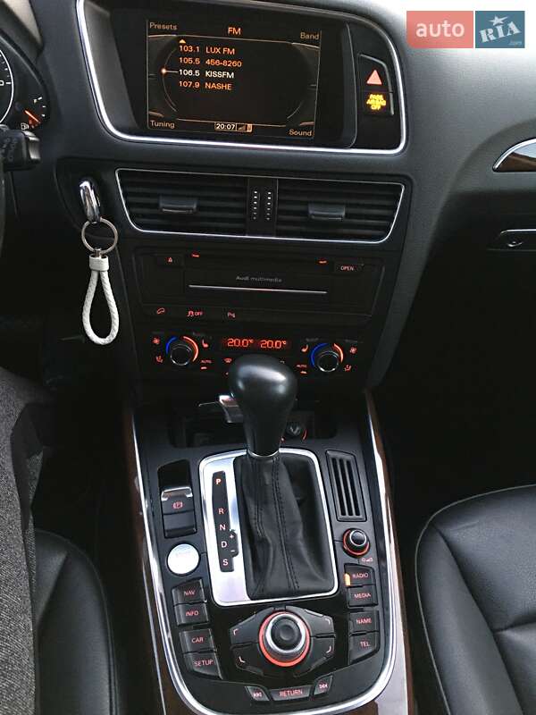 Позашляховик / Кросовер Audi Q5 2011 в Києві