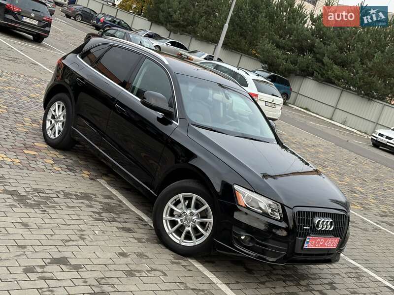 Позашляховик / Кросовер Audi Q5 2011 в Луцьку