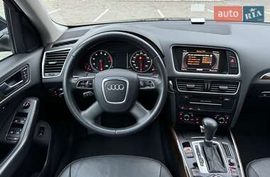 Позашляховик / Кросовер Audi Q5 2011 в Луцьку