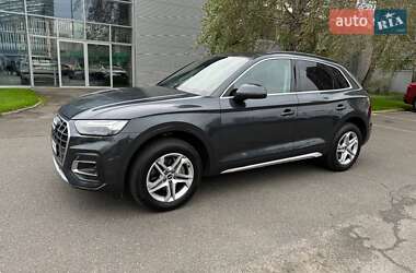 Позашляховик / Кросовер Audi Q5 2021 в Києві