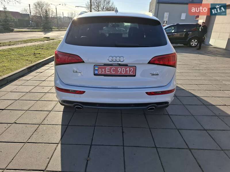 Внедорожник / Кроссовер Audi Q5 2016 в Луцке