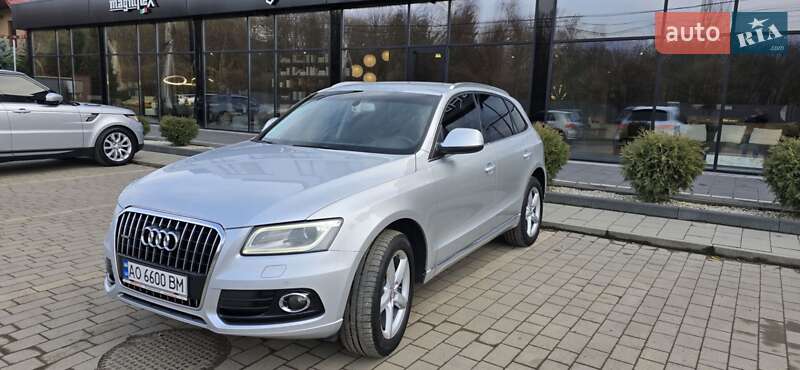 Позашляховик / Кросовер Audi Q5 2013 в Ужгороді