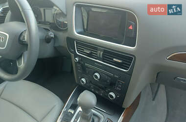 Внедорожник / Кроссовер Audi Q5 2015 в 