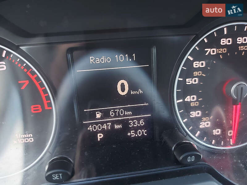 Позашляховик / Кросовер Audi Q5 2015 в Гусятині