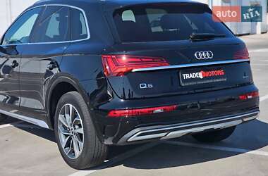 Позашляховик / Кросовер Audi Q5 2021 в Києві